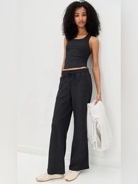 YEAR OF OURS STRETCH WORK OUT PANT in Heather Black
